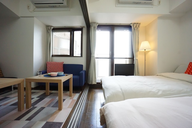 Terry's Apartment Shinsaibashi East I G13B