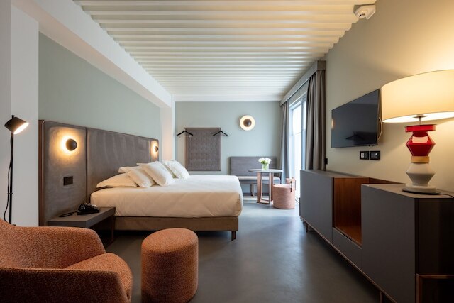 Vィス アーバン スイーツ & スパ