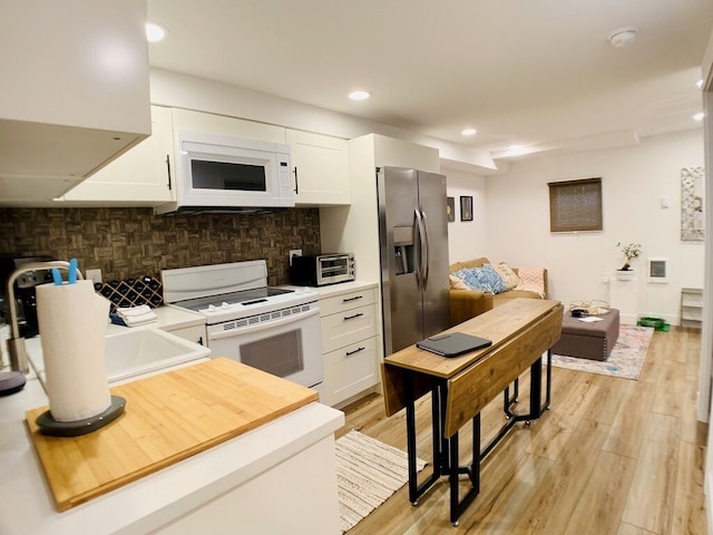 フィニウッド ベースメント ハイダウェイ - ズー ミーツ レイク