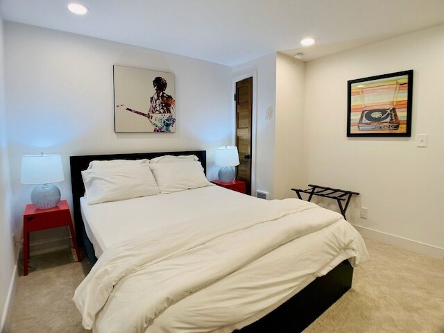 フィニウッド ベースメント ハイダウェイ - ズー ミーツ レイク