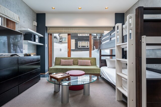 KITANISHI 3 by H2 Life