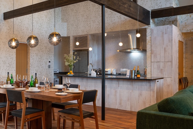 KITSUNE HOUSE by H2 Life