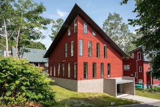 KITSUNE HOUSE by H2 Life