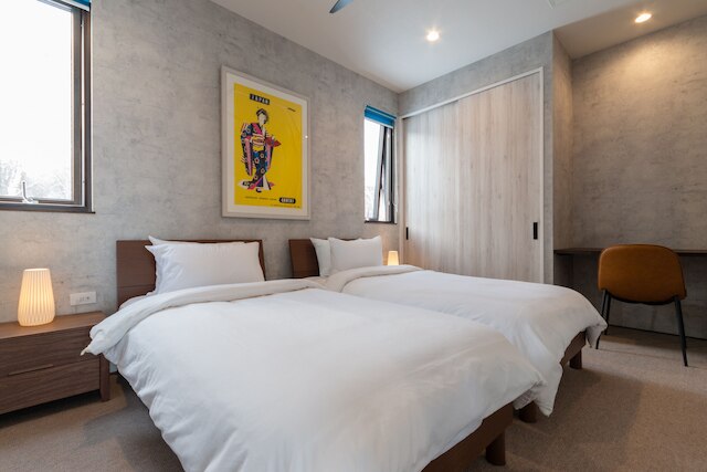 OFF - PISTE CHALET by H2 Life