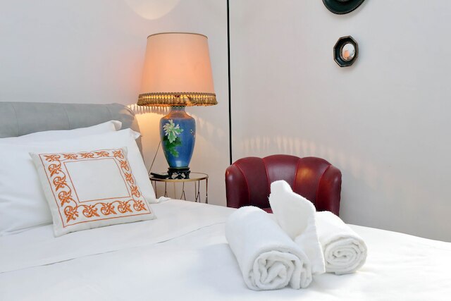 ナヴォーナ - WR アパートメンツ