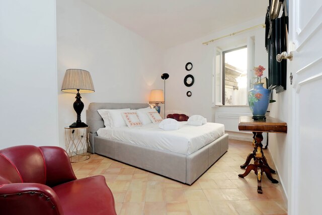 ナヴォーナ - WR アパートメンツ