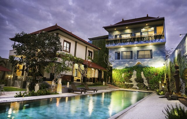 ヴィラ クリスタロカ