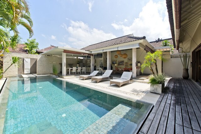 ヴィラ スカパディ