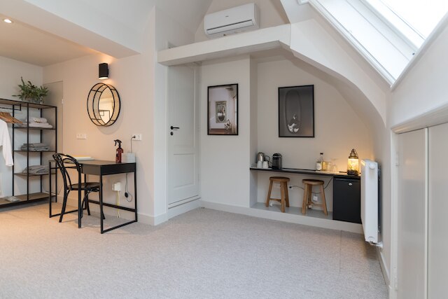 1ンィHス センチュリー カナル アパートメント ウィズ ルーフ テラス