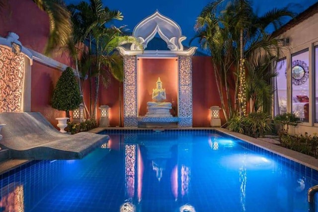 ビュー タライ ヴィラズ パタヤ