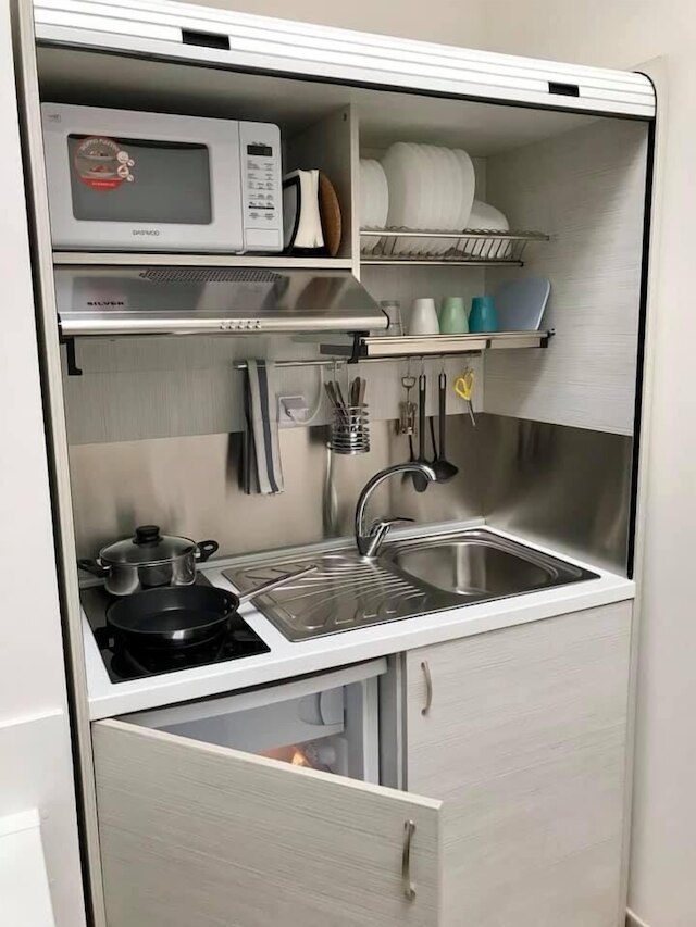 タイム アウト アパートホテル