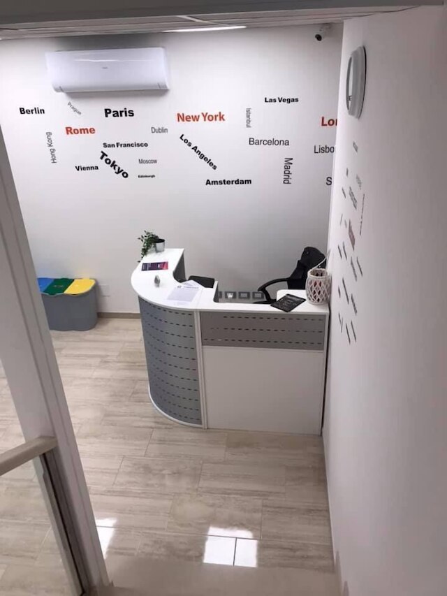 タイム アウト アパートホテル