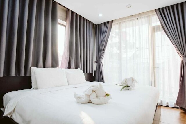 ザ ナイト マーケット ヴィラ