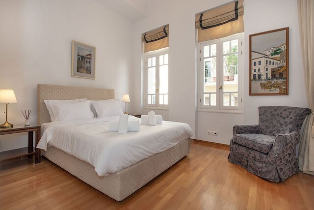 ネオクラシカル アパートメント ニア シンタグマ - プラカ バイ GHH