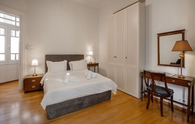 ネオクラシカル アパートメント ニア シンタグマ - プラカ バイ GHH