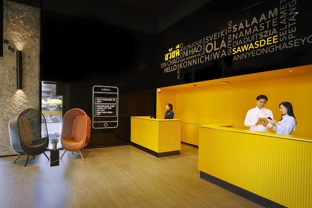 lyf スクンビット 8 バンコク