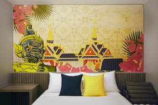 lyf スクンビット 8 バンコク