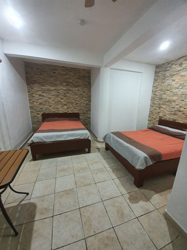 ホテル ポサダ マルカス