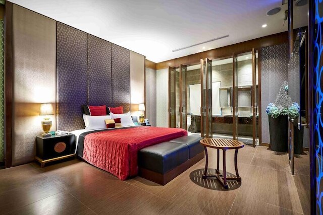 Purple Rainbow Motel