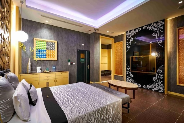 Purple Rainbow Motel