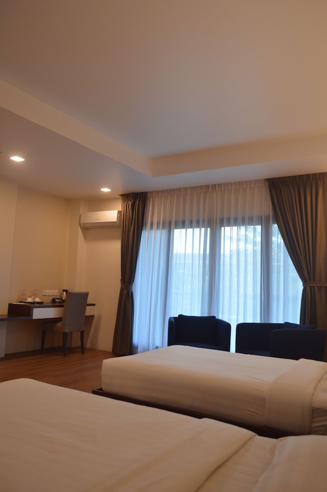 エアポート アベニュー ホテル