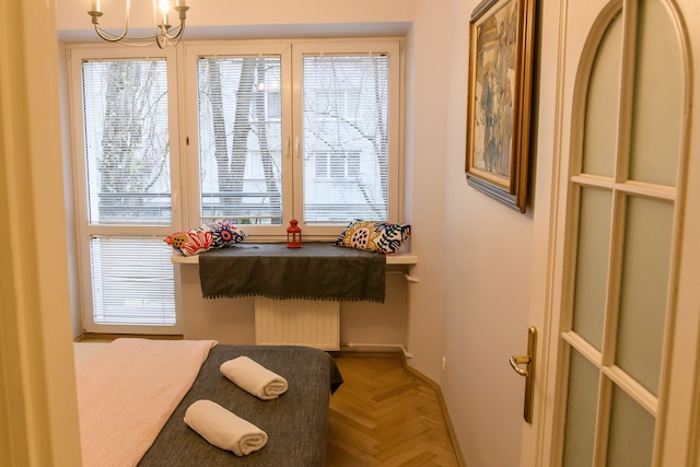 ゴールデン センター アパートメント