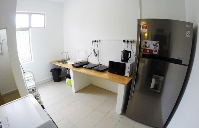 ザカティル ケラナ ジャヤ