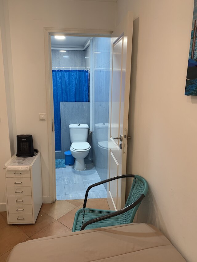 ハウス アンド ルームズ イン リスボン