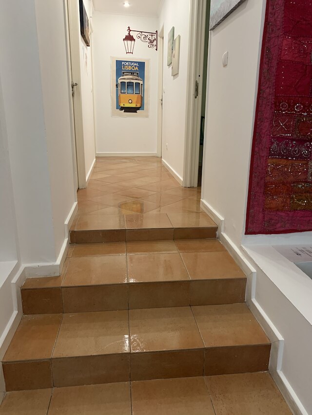 ハウス アンド ルームズ イン リスボン