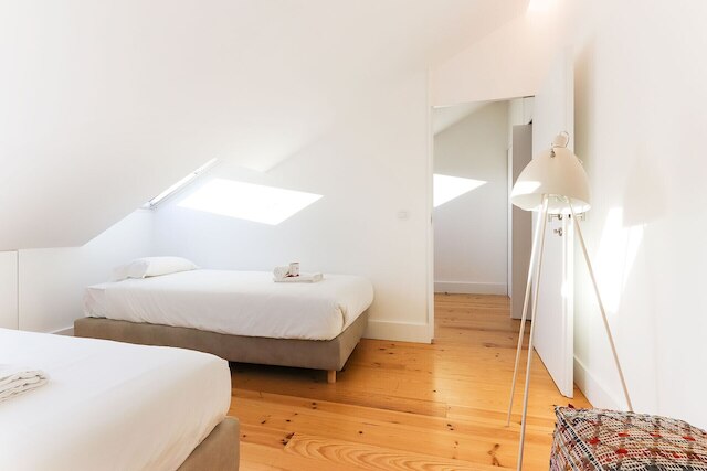 マルケス デ ポンバル デュープレックス ウィズ テラス バイ ホーミング