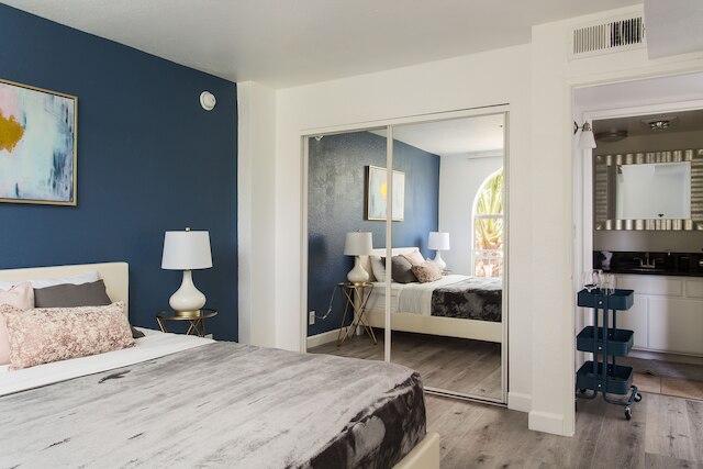 エクストラヴガント ハリウッド コスモ スイーツ