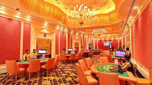 クリエーションホテルズ