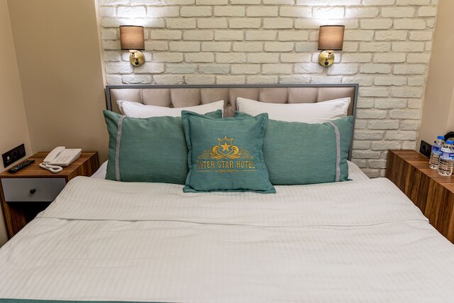 インタースター ホテル