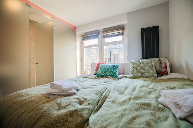 モダン セントラル リッチモンド ラグジュアリー レジデンス