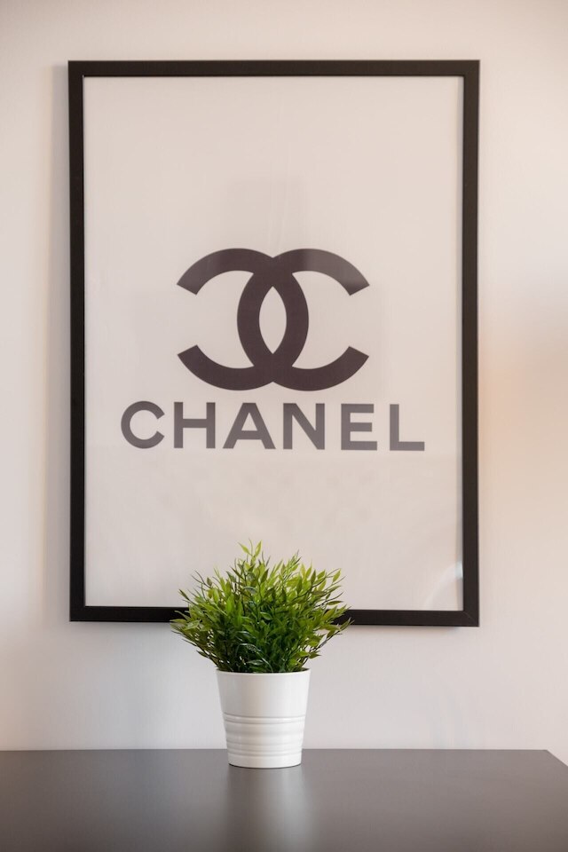 スタラ オホタ ヴォーグ アパートメント