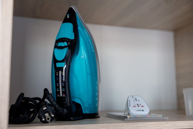 ウォラ シック ブラウン スタジオ