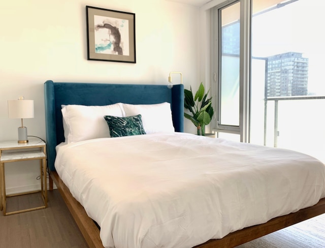 ラグジュアリー 2 ベッド 2 バス コーナー コンド