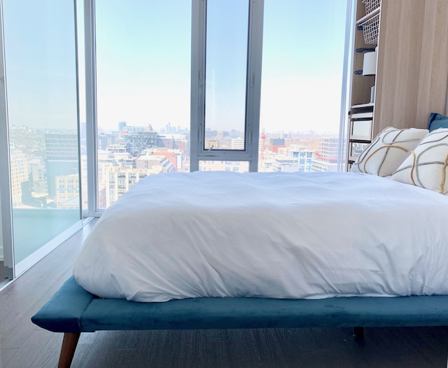 ラグジュアリー 2 ベッド 2 バス コーナー コンド