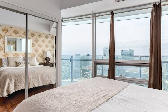 パノラミック 2 ベッド CN タワー ビュー パーキング