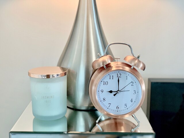 ラグジュアリー レイクビュー スカイスクレイパー バイ CN タワー