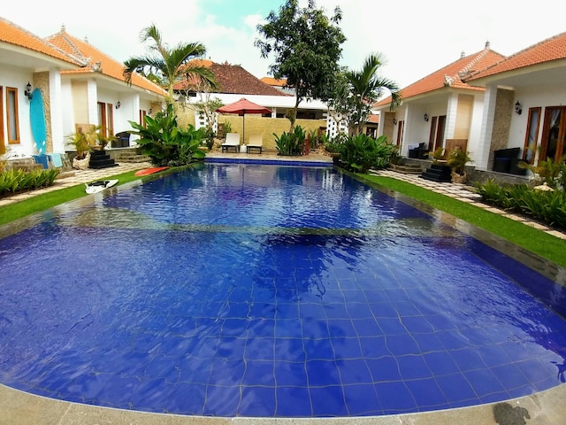 アディ アビアン ヴィラズ