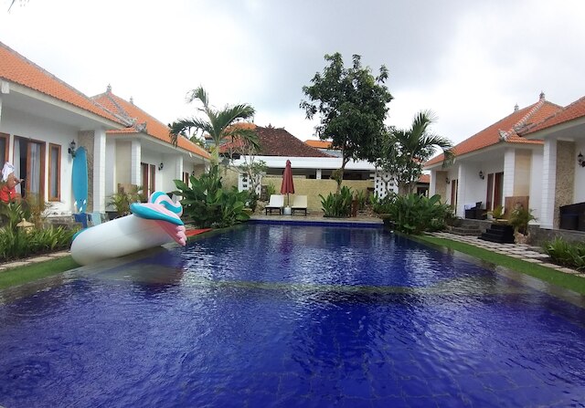 アディ アビアン ヴィラズ