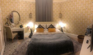 チャリング クロス ルームズ - B&B