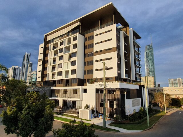 ペニンシュラー ゴールドコースト