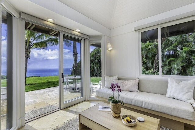 ハレナネア 1 ベッドルーム ホーム バイ レッドオーニング