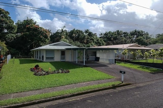 ヒロ ハレ カウマナ 3 ベッドルームホーム バイ レッドオーニング