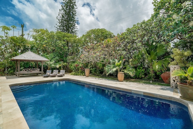 カイルア ビーチサイド 4 ベッドルーム ホーム バイ レッドオーニング