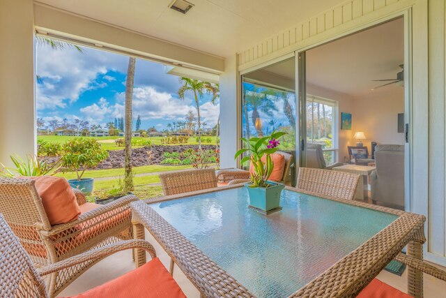 ヘイル エンマラニ #311 2 ベッドルーム コンド バイ レッドオーニング