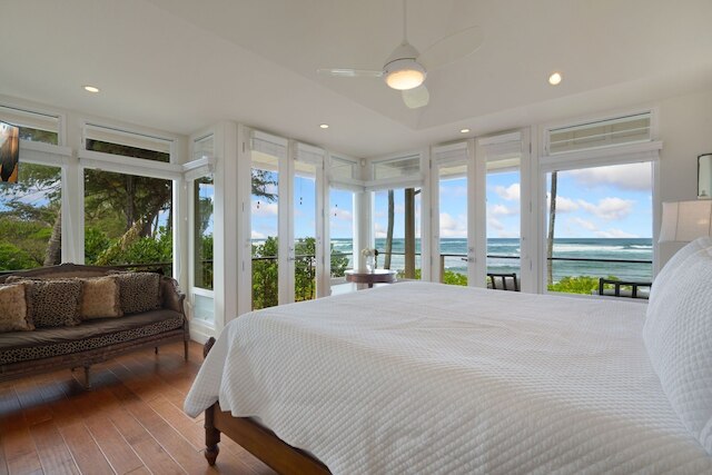 キング ハレ 4 ベッドルーム ホーム バイ レッドオーニング