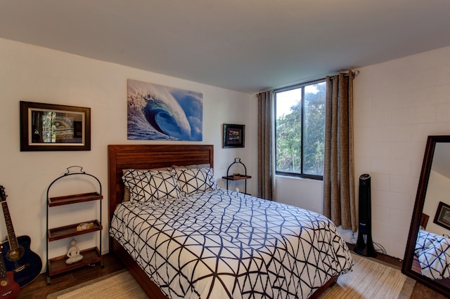 マルヒア カハカイ 2 ベッドルーム コンド バイ レッドオーニング